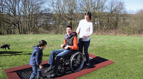 Wheelchair Trampoline "Rolli"