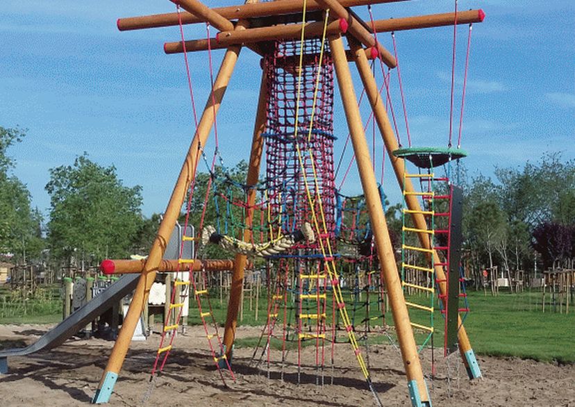 “Black Forest” Bird’s Nest Tower