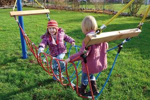 Climbing play - loop bridge, for robinia posts