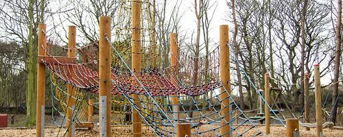 HUCK Seiltechnik - der Partner, wenn es um Spielgeräte für Schulen geht HUCK Seiltechnik - der Partner, wenn es um Spielgeräte für Schulen geht