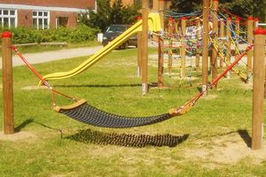 Steel link-rope hammock