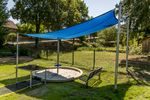 Spielplatz Berghausen_Sandkastenumrandung und Sonnensegel