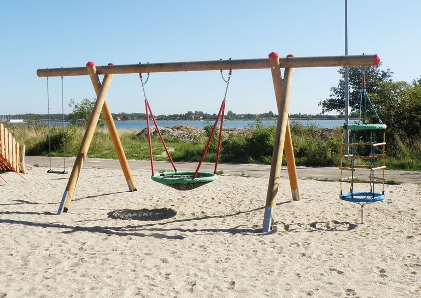 Schaukelgestell aus Douglasie, Aufhängehöhe 2,00 m