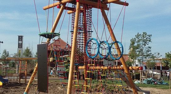 “Black Forest” Bird’s Nest Tower