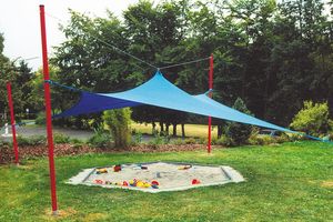 Sonnenpavillon-Abdeck-Kombination, mit Bodenhülsen