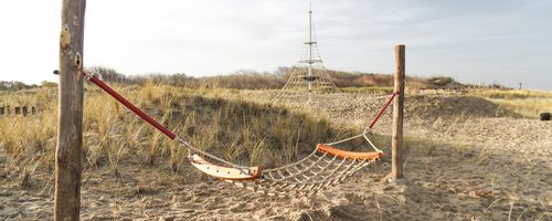 Müssen Spielgeräte immer nur bunt sein?