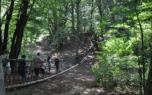 Eine neue Hängeseilbrücke der HUCK Seiltechnik
