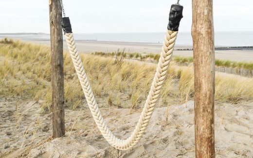 Seilspielgeräte im natürlichen Look