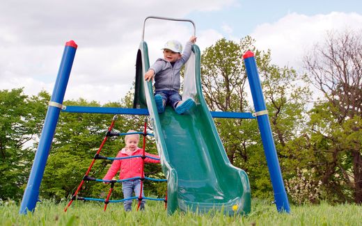 Kinder brauchen altersgerechte Spielplätze