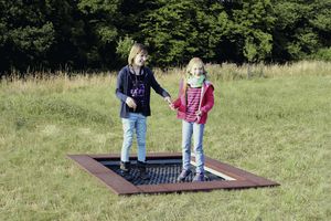 Mini-Trampoline, in ground incl. dig-in frame