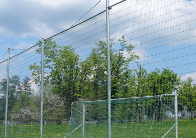 Dralo® Ballfangzaun 90°-Eckmodul