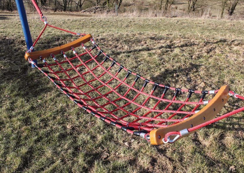 Hercules rope hammocks with plastic knot clips