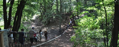Eine neue Hängeseilbrücke der HUCK Seiltechnik