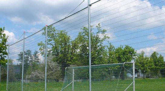 Dralo® Ballfangzaun 90°-Eckmodul