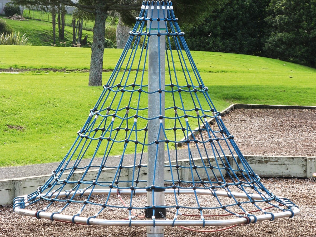 Mini climbing pyramid Huck